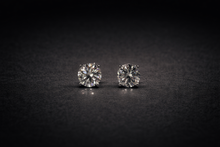 The Whitmore Stud 2ct