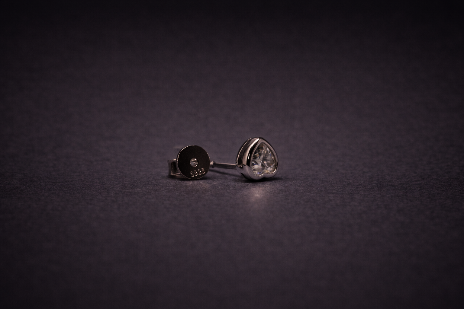 The Heart Stud 1.0ct