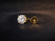 The Whitmore Stud 4ct